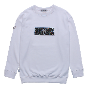 GOTHICQUE’s Glitter Sweatshirt