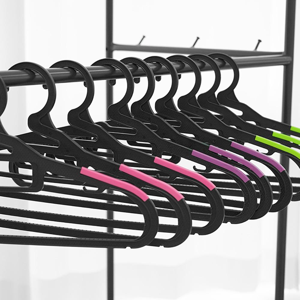 Bono Non-Slip Hanger
