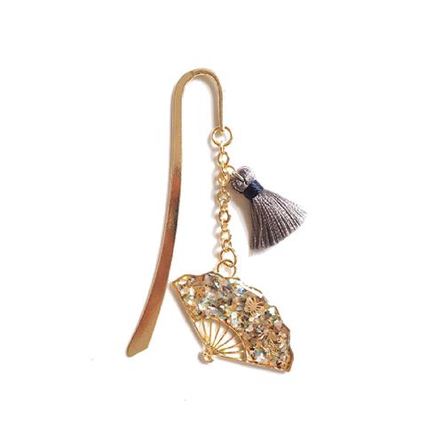 Traditional Fan Bookmark