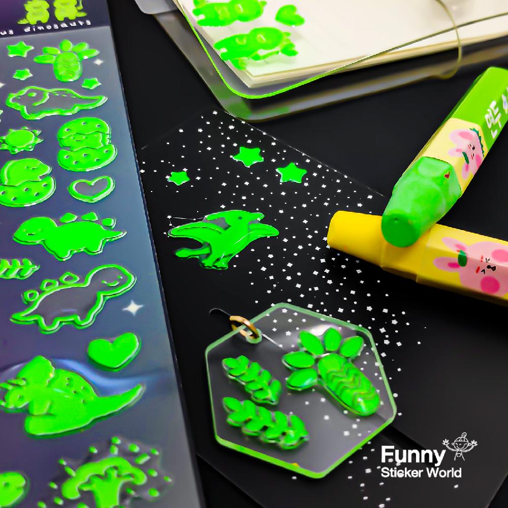 69-04 Glow in dark sticker
